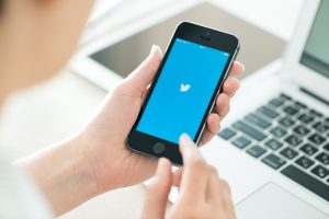 6 Tips for Engaging Tech Pros via Twitter